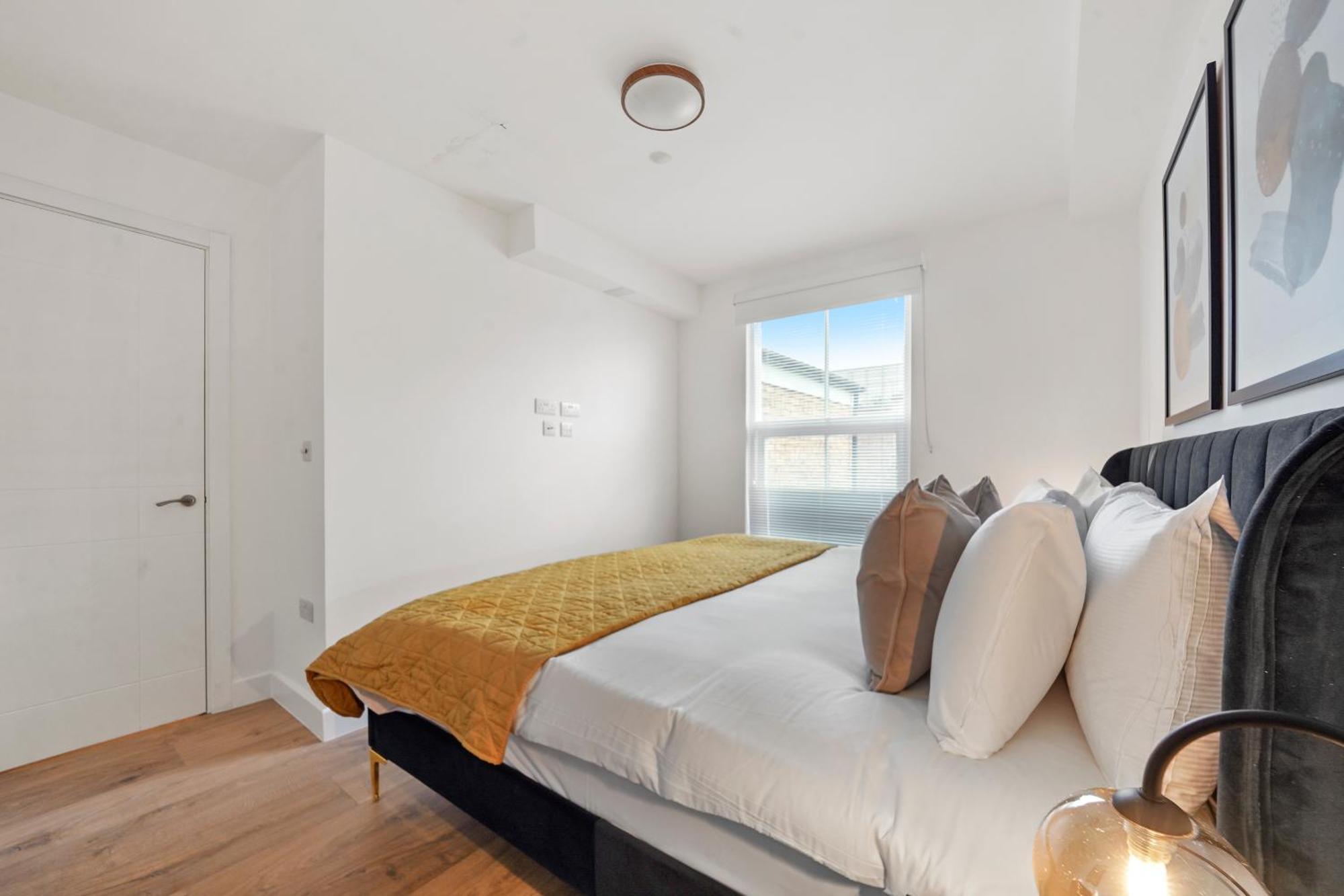 Stylish & Spacious Modern Near Dalston Kingsland Station Londra